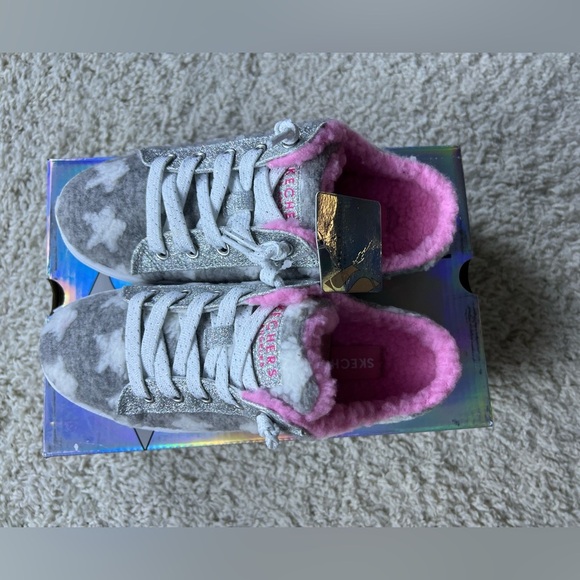 Kids Size 3 Sketchers Generation Cozy Slip on Shoes - Picture 4 of 10